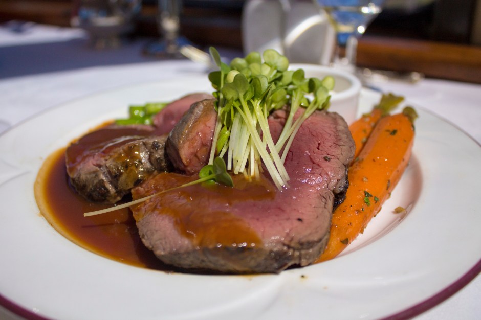 Roasted Beef Tenderloin_WineTrain